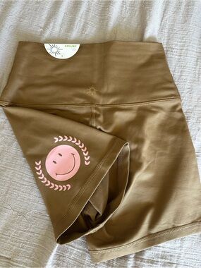 OFFLINE by Aerie The Hugger Pocket Bike Shorts